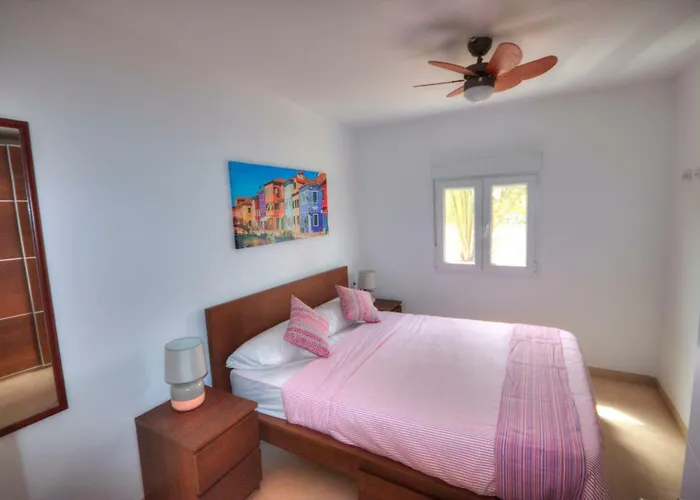 Casa Cocodrilo By Casas Cocodrilo * פלאייה דל אינגלז